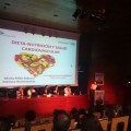 Nuestra nutricionista, Marta Milla, impartiendo una conferencia sobre la importancia de la correcta alimentación para mantener la salud cardiovascular.